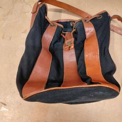 Väska, rapporterat av IKEA Reims Thillois med iLost