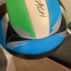 Balon de voley, iLost를 사용하여 MEININGER Hotel Marseille Centre la Joliette에 보고됨