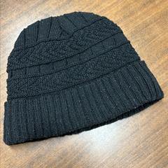 Muts zwart, como reportado por Centraal magazijn utilizando o iLost