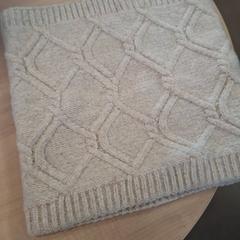 Neck bag, as reported by IKEA Metz using iLost