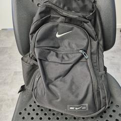 İLost kullanarak Arriva Infoshop Enschede tarafından bildirildiği gibi Rugtas Zwart