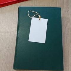 Irodalom - Boek, amint azt Regio Limburg - Leuven az iLost segítségével jelentette.