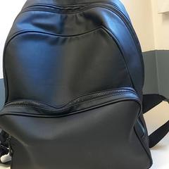 Zaino, come riportato da Regio Antwerpen - Brussel utilizzando iLost