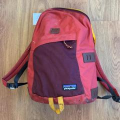 حقائب الظهر والحقائب النهارية Patagonia، كما تم الإبلاغ عنه بواسطة GVB عبر iLost