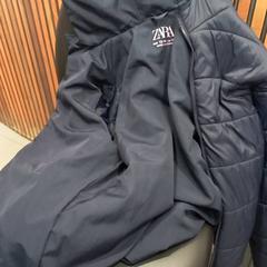 Jas Blauw, zoals gemeld door allGo Almere met iLost