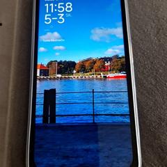 Téléphone Redmi, a été signalé par Qbuzz servicepunt  Emmen utilisant iLost