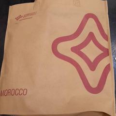 Bolsa, ha sido reportado por Rotterdam The Hague Airport con iLost