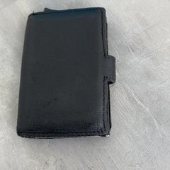 Portemonnee Halil, zoals gemeld door Arriva Achterhoek-Rivierenland met iLost