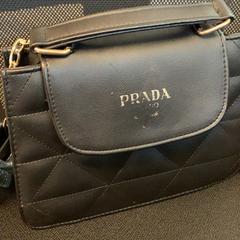 Sack, gemeldet von Eindhoven Airport über iLost