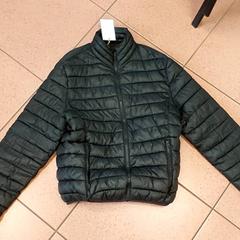 Kleding - Zwarte jas, gisa salatu by Centraal magazijn iLost erabiliz