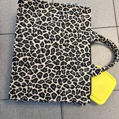 Håndveske, som rapportert av Qbuzz DMG ved bruk av iLost