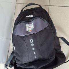 Bossa à dos noir, segons ha informat ilévia mitjançant iLost