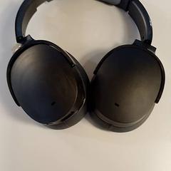 ヘッドホン がiLostで Padualaan 99 によって報告されました