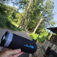 JLAB boxje، كما تم الإبلاغ عنه عبر iLost