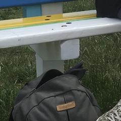 Groene Timberland rugzak met Ipadpro 11 inch 512 GB, smart witte hoes en 3egraads pencil