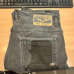 Jeans, rapporterat av Van der Valk Hotel Deventer med iLost