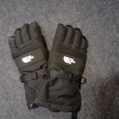 Luva Zwart, The North Face, segundo informou SnowWorld Landgraaf usando iLost