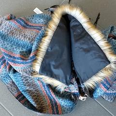 Kleding - Sjaal, jak nahlášeno Centraal magazijn pomocí iLost