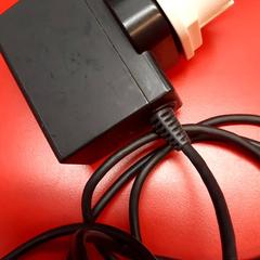 Oplader, zoals gemeld door UvA REC met iLost