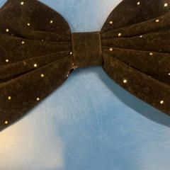 リボン, ha sido reportado por IKEA福岡新宮 con iLost