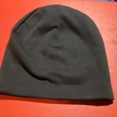 Kappe Black beanie, som rapportert av MEININGER Hotel Amsterdam City West ved bruk av iLost