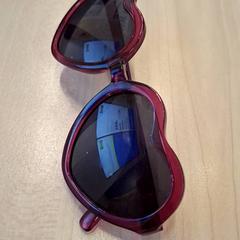 Sonnenbrille, gemeldet von IKEA Metz über iLost