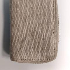 Billetera Mikhail, ha sido reportado por Regio West-Vlaanderen con iLost