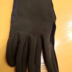 Eskularrua, gisa salatu by IKEA Paris Nord Roissy iLost erabiliz