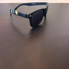 Zonnebril, segundo informou RRReis IJssel-Vecht usando iLost