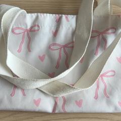 Taška, jak nahlášeno Pathé Groningen pomocí iLost