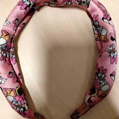 فرقة الشعر Roze، كما تم الإبلاغ عنه بواسطة IKEA Zwolle عبر iLost