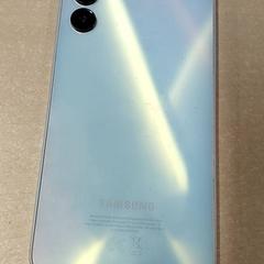 Smartphone-a Lila, gisa salatu by Regio Oost-Vlaanderen iLost erabiliz