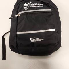 Sac à dos, a été signalé par Regio West-Vlaanderen utilisant iLost