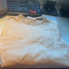 Pulóver, amint azt Madurodam az iLost segítségével jelentette.