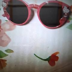 Gafas de sol, ha sido reportado por Arriva Oost-Brabant con iLost