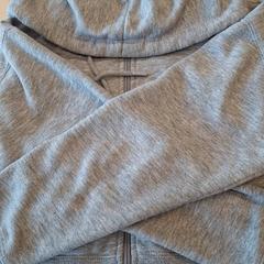 재킷, iLost를 사용하여 IKEA Lyon Grand Parilly에 보고됨