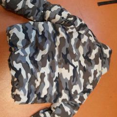 Bomber jacket camouflage, as reported by TCL using iLost