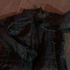 Giacca, come riportato da Café Leentje utilizzando iLost