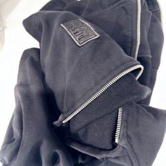 Sweat Black Diesel, a été signalé par TU/e - Receptie Atlas utilisant iLost