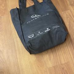 Tote poltsa, gisa salatu by HTM iLost erabiliz