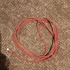 ケーブル がiLostで Van der Valk Hotel Apeldoorn - De Cantharel によって報告されました