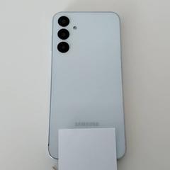 Smartphone Samsung Wit hoesje, ha sido reportado por Regio Limburg - Leuven con iLost