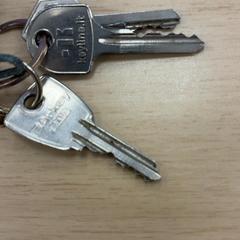 Chiavi, come riportato da Regio Antwerpen - Brussel utilizzando iLost