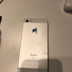 iPhone se, as reported by Club Nyx/Exit Café using iLost