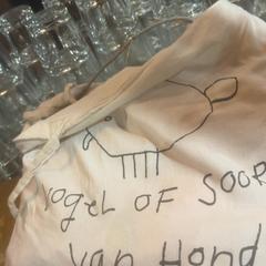 Väska, rapporterat av Café Leentje med iLost