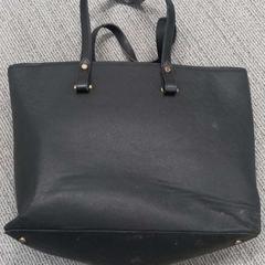 Taška, jak nahlášeno Arriva West-Brabant pomocí iLost