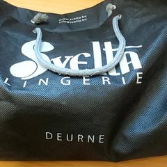 Saco - Draagtas zwart, como reportado por Centraal magazijn utilizando o iLost