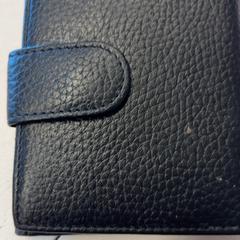 財布 がiLostで GVB によって報告されました