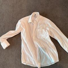 Camicetta witte heren blouse, come riportato da Van der Valk Hotel Deventer utilizzando iLost