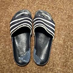Slippers, gemeldet von Van der Valk Hotel Apeldoorn - De Cantharel über iLost